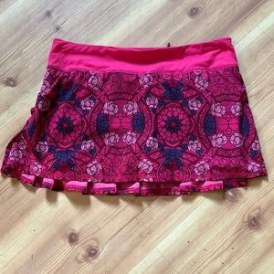 Lululemon pacesetter skirt
